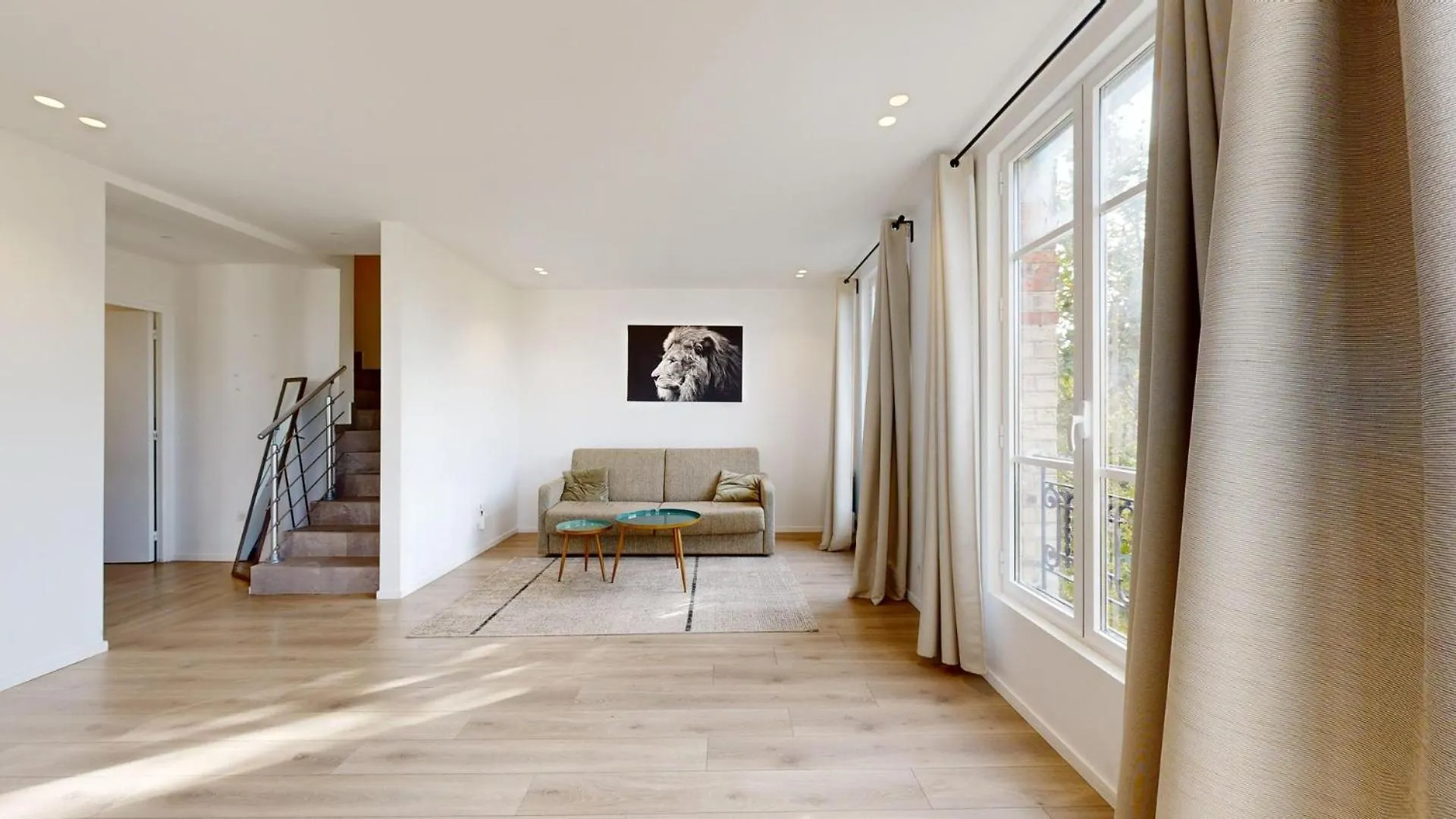 Bluestay 38 - Charmant Duplex A Parigi 0*,  Francia