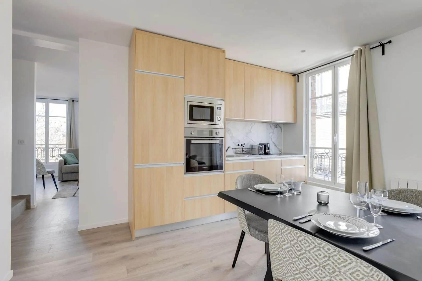 Bluestay 38 - Charmant Duplex A Parigi 0*,  Francia